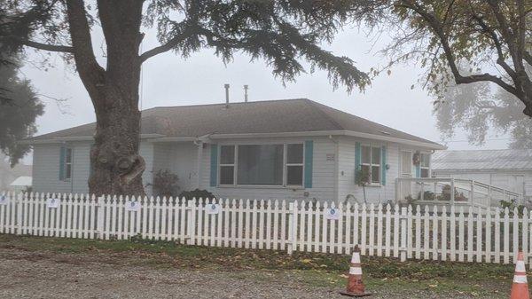 Ranch house.