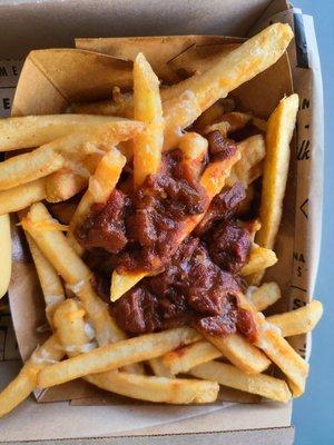 Chili cheese fries