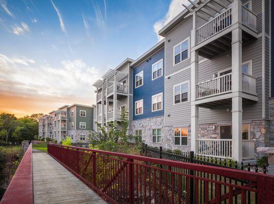 Mammoth Springs - Multifamily Residential Architecture