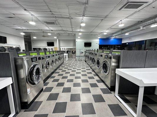 SpinXpress Laundry - Thousand Oaks | interior