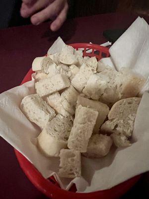 Bread cubes for dipping