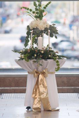 Centerpiece behind our ceremony at the Artsgarden.