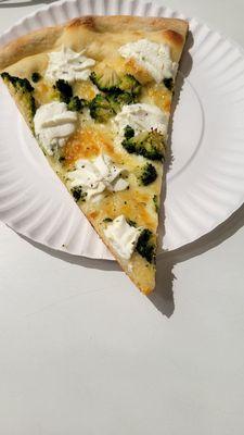 Broccoli pizza