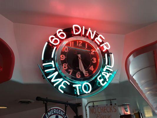 "66 Diner - Time to Eat"