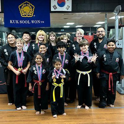 Team Covina 9-12 year olds with their tournament medals!