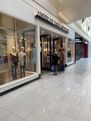 American Eagle Store