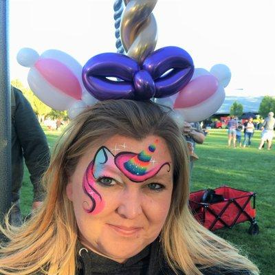 1/4 eye fast unicorn face paint and an awesome unicorn horn balloon hat! www.facepaintingdreams.com UTAH