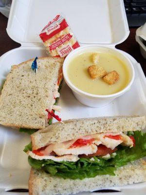 Roasted pepper chicken on rosemary bread with potato soup