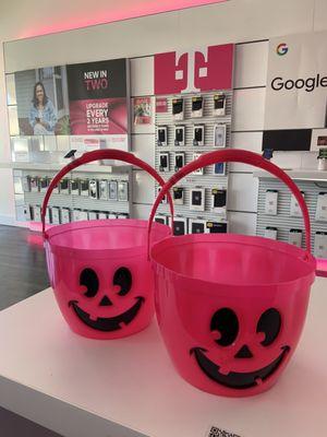 T-Mobile TuesYAY for Halloween Bucket 10.24.23