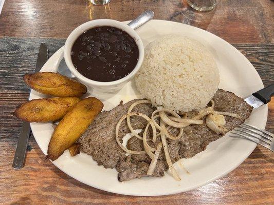 Grilled Palomilla Steak Plate