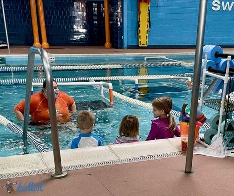 Group learn to swim lessons