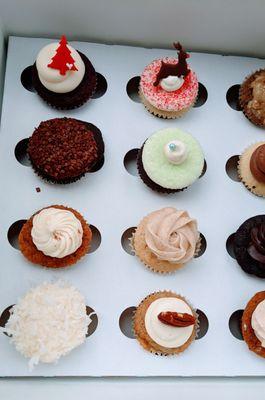 Dozen Mini Cupcakes (assorted)