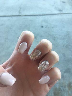 love these nails!