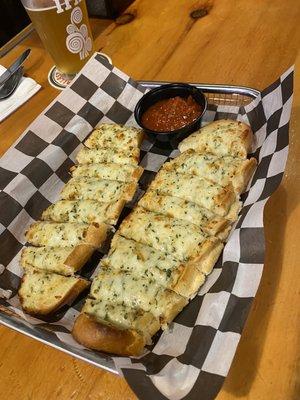 Garlic and cheese bread