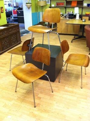 4 early DCM Chairs designed by Charles Eames for Herman Miller.