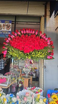 La Esquina Del Amor Flower Shop