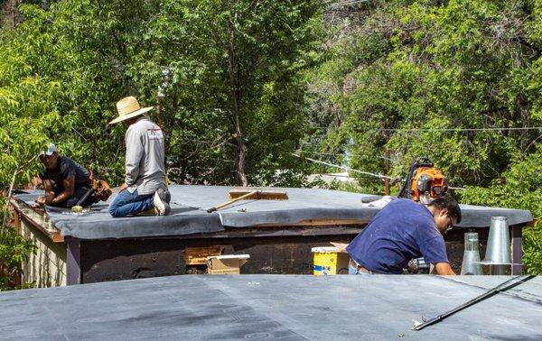 EPDM Flat roofing installation in Manitou Springs