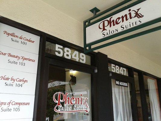 Jeffrey's Hair Studio is Suite 128 inside Phenix Salon Suites, Tamarac, Florida.