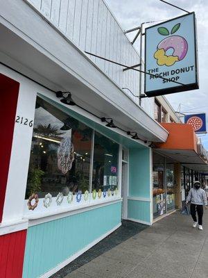 Front of The Mochi Donut Shop