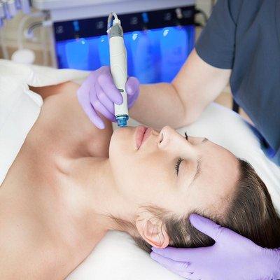 Call it AMAZING, but don't say it's a facial.  HydraFacialMD