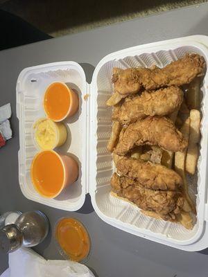 Chicken 4 Tenders Combo