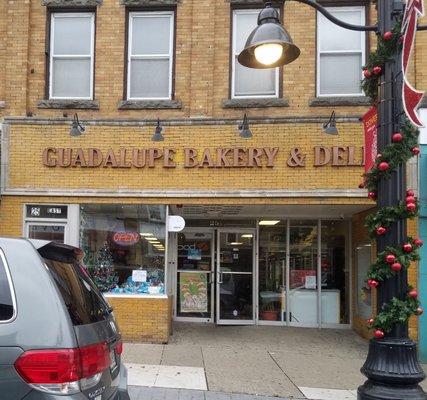 Guadalupe Bakery & Deli