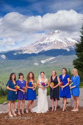 bridal party and Mt. Hood