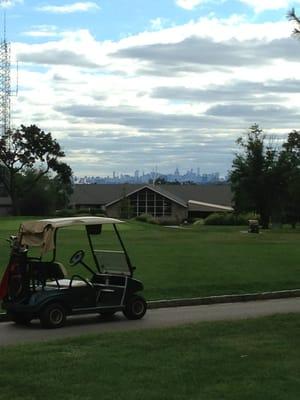 18th hole, Manhattan in background.