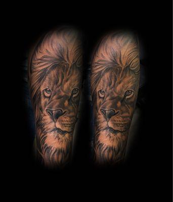 4hr lion tattoo