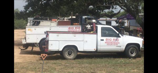 Big Rig Roadside is here for your needs in Service for Heavy Duty, Semi Truck, Oversized loads on or off the Road.