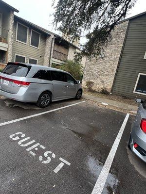 Inadequate tow signage. They indicate renters have been "informed", but not the case. What a scam.