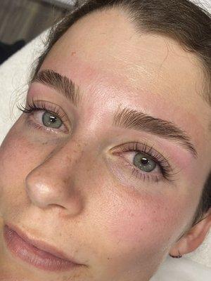 Lashlift&tint + eyebrow wax