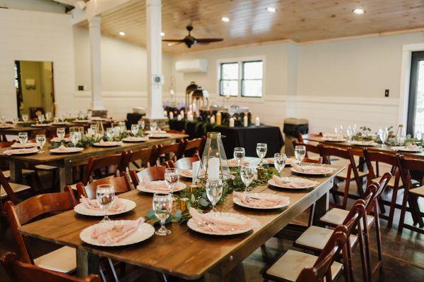 A beautifully decorated table can make your event, whether it's a charity function, a corporate dinner party or a wedding.