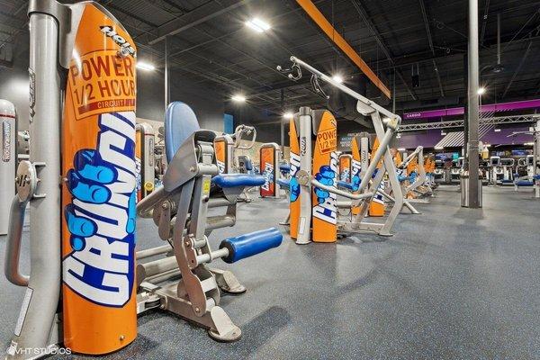 Crunch Fitness - Wellington