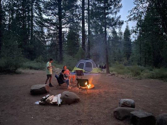 No staff waking around warning of bears. We also had wine stolen from our camp the first night. It doesn't feel safe here.