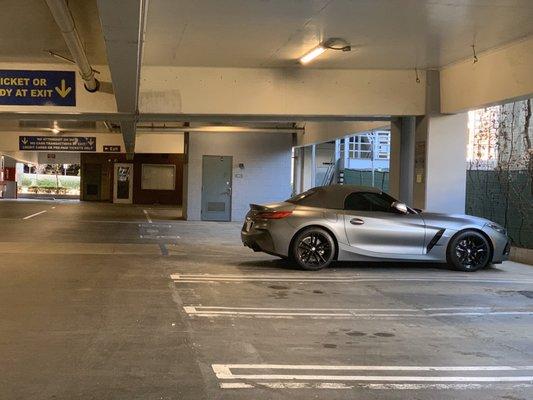 Empty parking on a Sunday afternoon on first floor