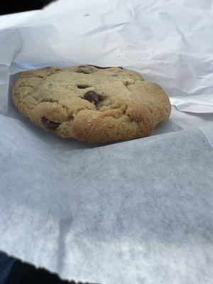 Chocolate chip cookie