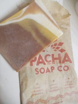 Love that this soap uses natural and organic ingredients and earth friendly packaging.