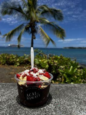 Islander Açaí (the goji berries are soooo yummy)