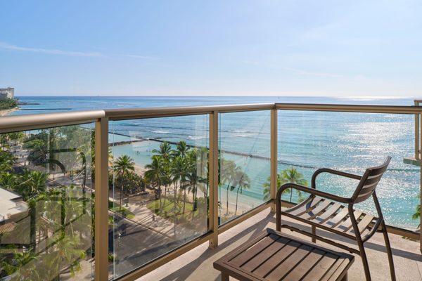 Aston Waikiki Circle Hotel - Ocean View Balcony