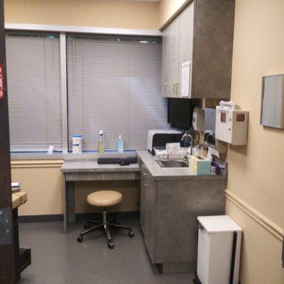 Exam Room
 601 Professional Drive
 Suite 150
 Lawrenceville, GA 30046-7655