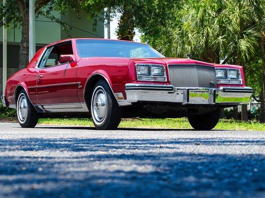 Low mileage 1985 Buick Riviera for sale near Tampa Florida.  www.Survivor-Cars.com