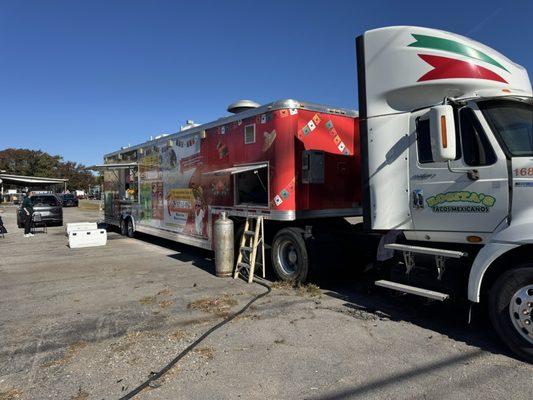 Biggest taco truck in the world