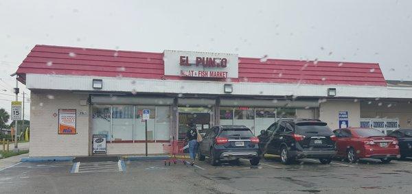 El Punto Meat & Fish Market