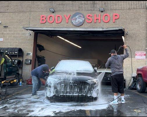 Here we are washing the car to deliver to our customer. The best service in town.