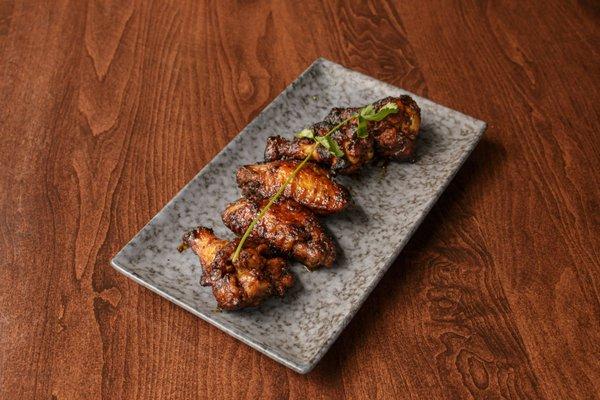 Chicken wings baked in our Clay oven with a flavorful tamarind based sauce!