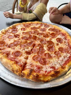 Large pepperoni pie - LOVED!