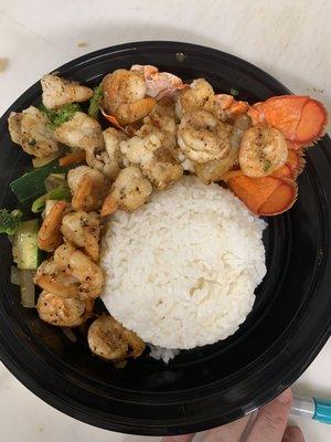 Lobster shrimp scallops steam rice with veggies check us out at hibachi 38 truck supreme on Instagram.