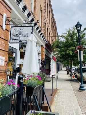 Entry in front of restaurant