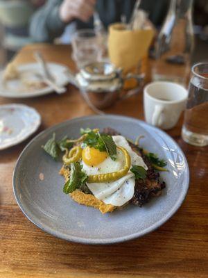 Shawarma spiced steak and egg